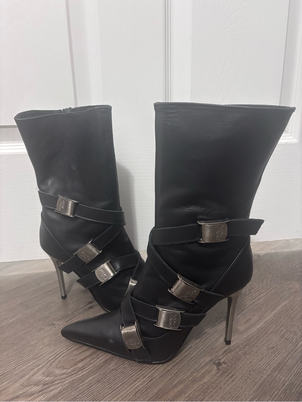 NWOB New Rock M-QUEEN007-S1 Pointed Boots
